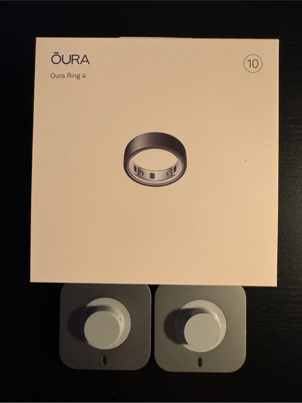Oura Ring Gen 4 in Stealth Black with (2) additional Oura Chargers - Size 10